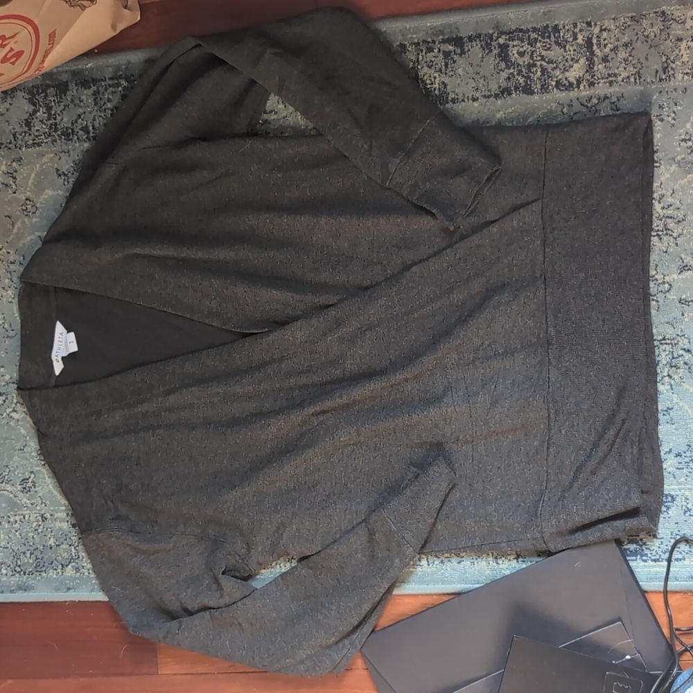 Athleta crossover sweatshirt